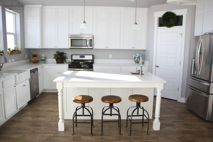 tips for designing with white kitchen