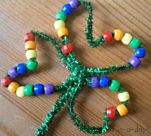 25 Easy St. Patrick's Day Crafts For Kids - there are great activities and ideas for all kids on this list!