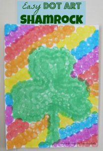 25 Easy St. Patrick's Day Crafts For Kids - there are great activities and ideas for all kids on this list!