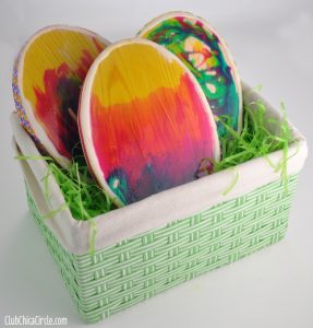 25 Easter Decor Ideas - these decor ideas would be perfect for Easter decor or Spring decor!