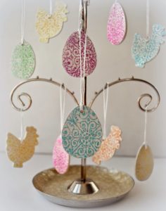 25 Easter Decor Ideas - these decor ideas would be perfect for Easter decor or Spring decor!