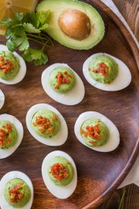 25 Satisfying Easter Menu Ideas - find everything from Easter brunch ideas to Easter dinner ideas with delicious side dish recipes and even some cute Easter snacks!