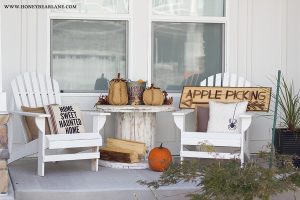 These simple ways to decorate for fall will have your home looking beautiful and cozy!