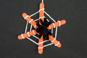 These easy Halloween decorations take 10 minutes or less! Have your home looking spooky in no time!