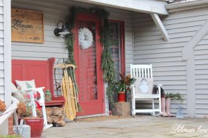 These stunning farmhouse style Christmas porches will inspire you to create beautiful farmhouse style decor of your own!