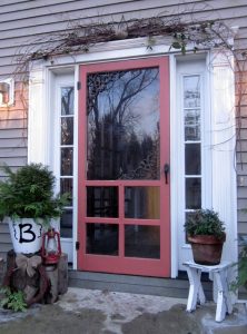 These stunning farmhouse style Christmas porches will inspire you to create beautiful farmhouse style decor of your own!